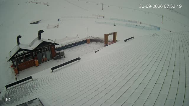 Valle Nevado Bajo Zero snow cam captured at 30 September 2026 at 8:53 am GMT-3