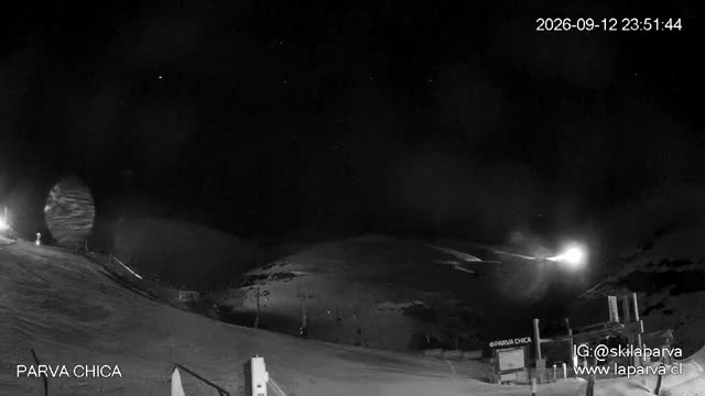 La Parva Parva Chica snow cam captured at 12 September 2026 at 11:51 pm GMT-3