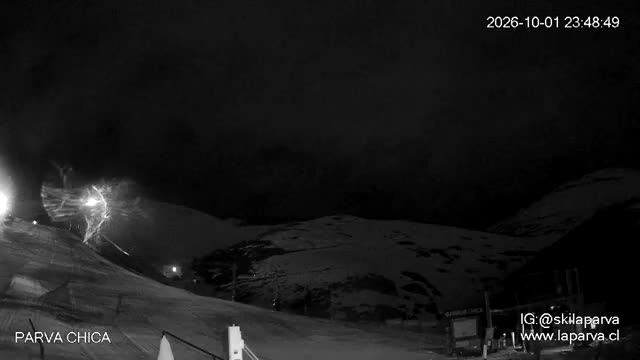 La Parva Parva Chica snow cam captured at 1 October 2026 at 11:49 pm GMT-3