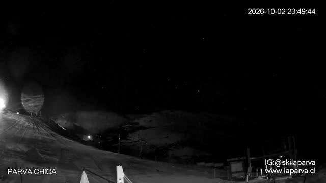 La Parva Parva Chica snow cam captured at 2 October 2026 at 11:49 pm GMT-3