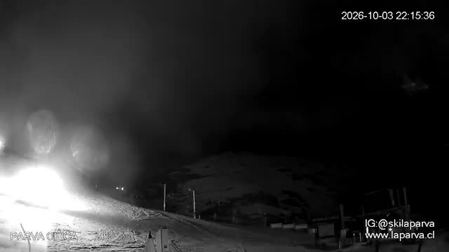 La Parva Parva Chica snow cam captured at 3 October 2026 at 10:15 pm GMT-3