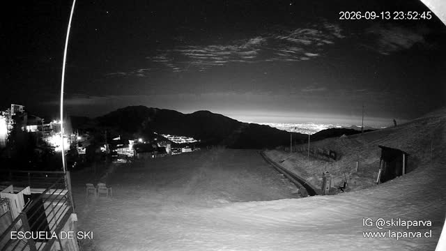 La Parva Ski School snow cam captured at 13 September 2026 at 11:53 pm GMT-3