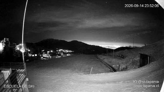 La Parva Ski School snow cam captured at 14 September 2026 at 11:52 pm GMT-3