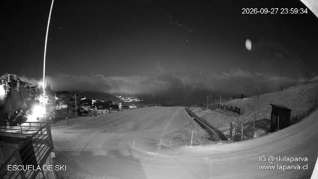 La Parva Ski School snow cam captured at 27 September 2026 at 11:59 pm GMT-3