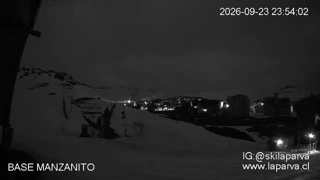 La Parva Manzanito Base snow cam captured at 23 September 2026 at 11:54 pm GMT-3
