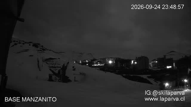 La Parva Manzanito Base snow cam captured at 24 September 2026 at 11:49 pm GMT-3