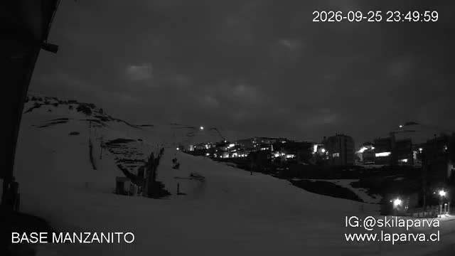 La Parva Manzanito Base snow cam captured at 25 September 2026 at 11:50 pm GMT-3