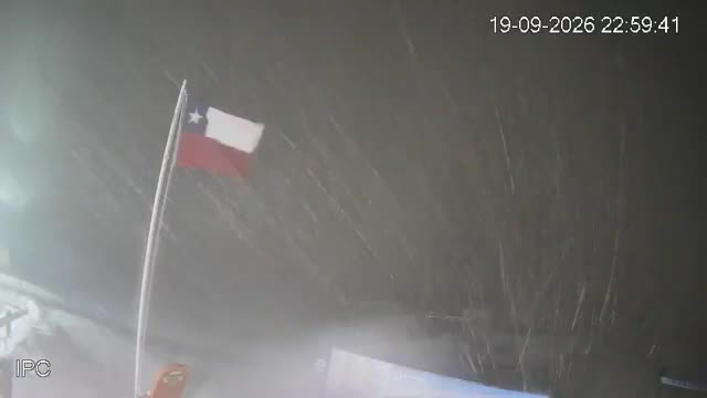 El Colorado Summit Lookout snow cam captured at 19 September 2026 at 11:59 pm GMT-3