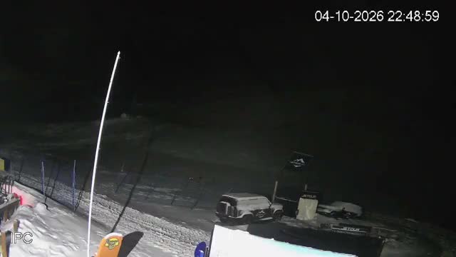 El Colorado Summit Lookout snow cam captured at 4 October 2026 at 11:50 pm GMT-3