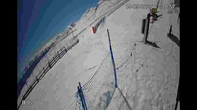 El Colorado Liebre Base snow cam captured at 15 September 2026 at 2:20 pm GMT-3