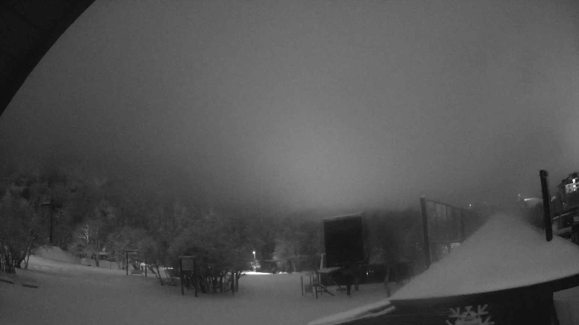 Nevados de Chillán Plaza Tata snow cam captured at 20 September 2026 at 11:56 pm GMT-3
