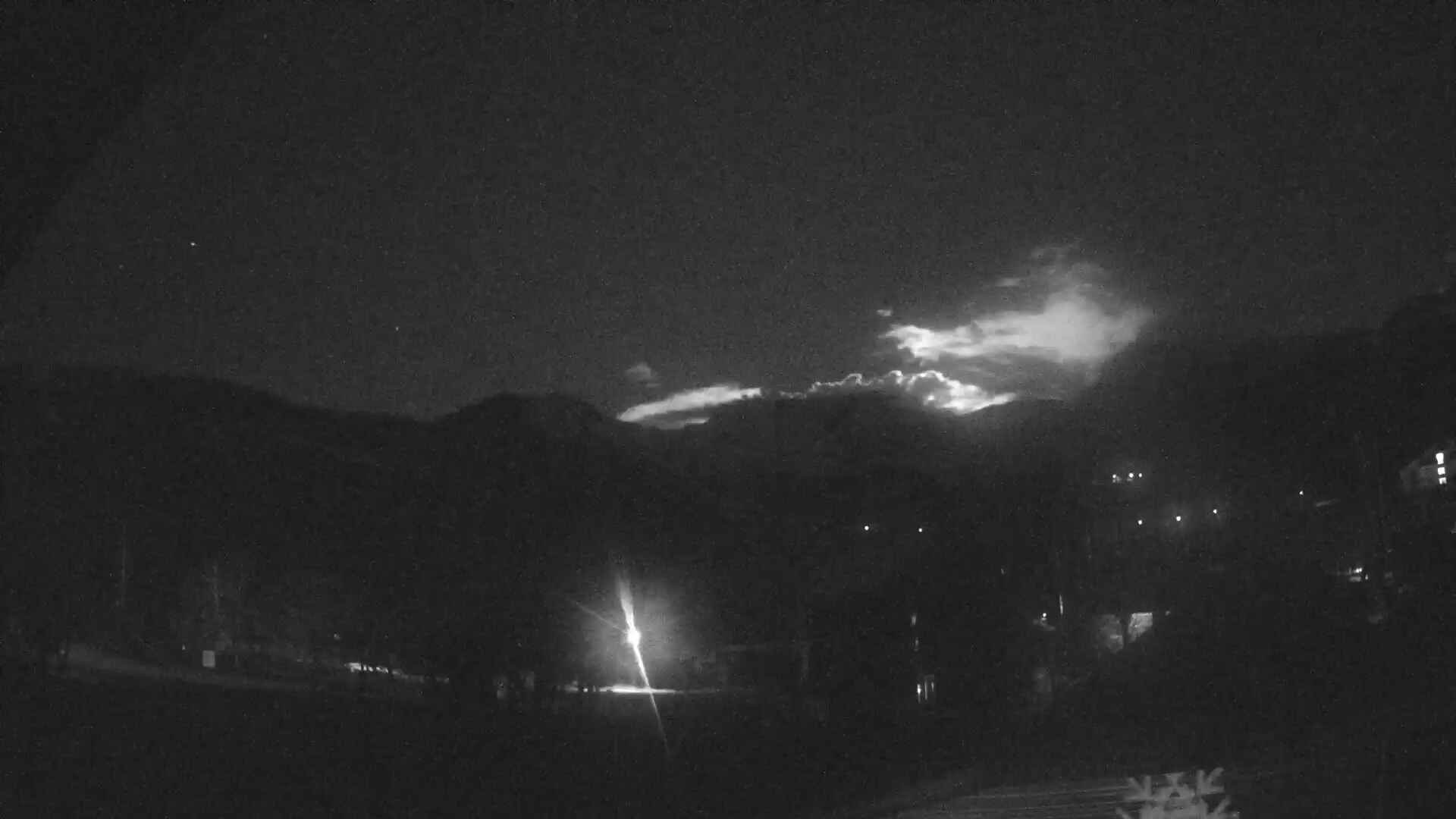 Nevados de Chillán Plaza Tata snow cam captured at 28 September 2026 at 11:55 pm GMT-3