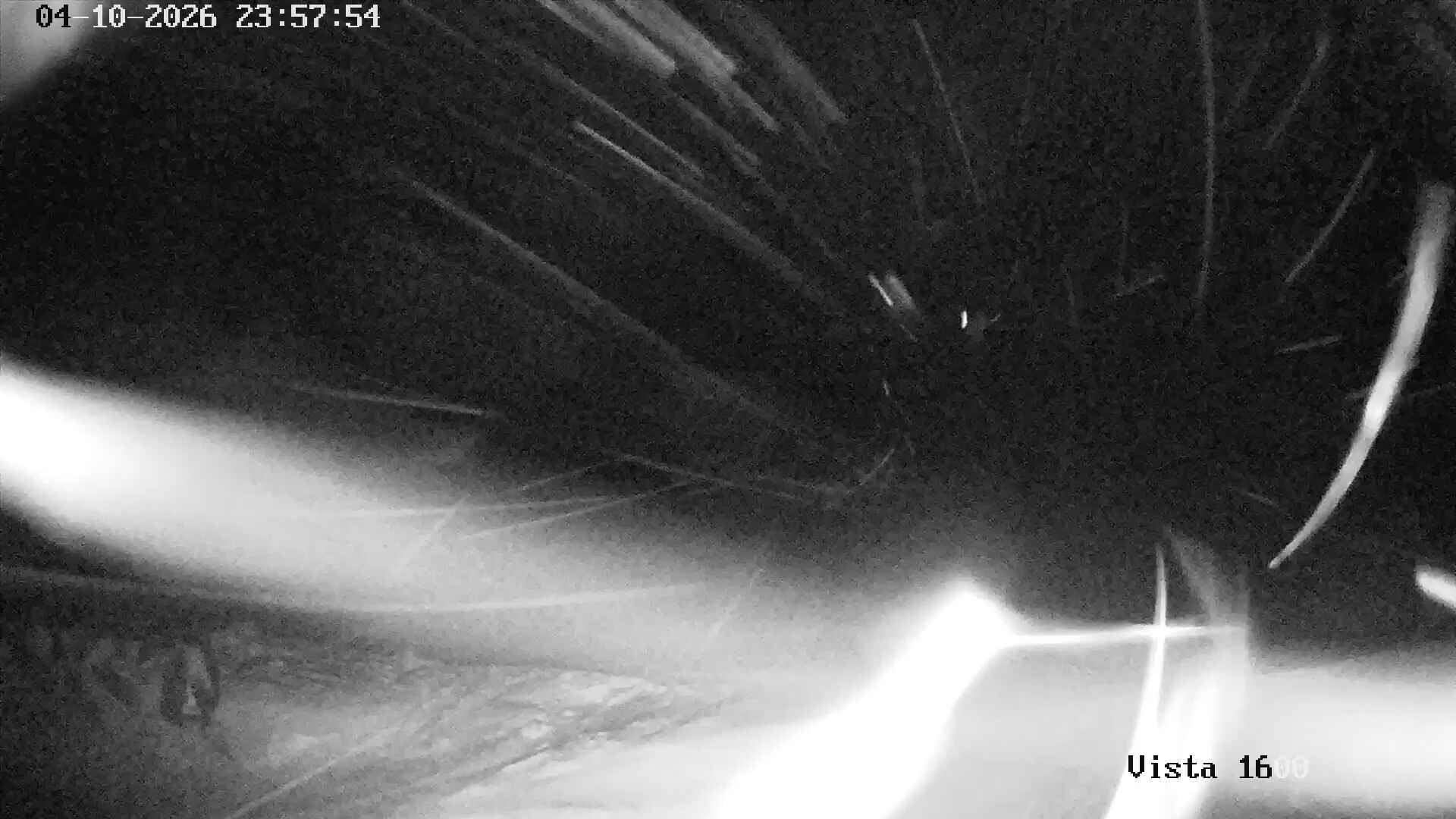 Corralco View at 1600 m snow cam captured at 4 October 2026 at 11:58 pm GMT-3