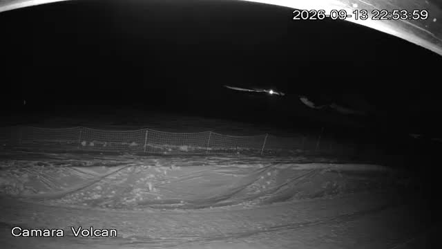Pillán Pillán Volcano Lookout snow cam captured at 13 September 2026 at 11:54 pm GMT-3