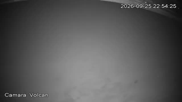 Pillán Pillán Volcano Lookout snow cam captured at 25 September 2026 at 11:54 pm GMT-3