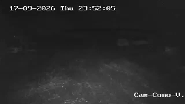 Volcán Osorno Volcano Cone snow cam captured at 17 September 2026 at 11:52 pm GMT-3