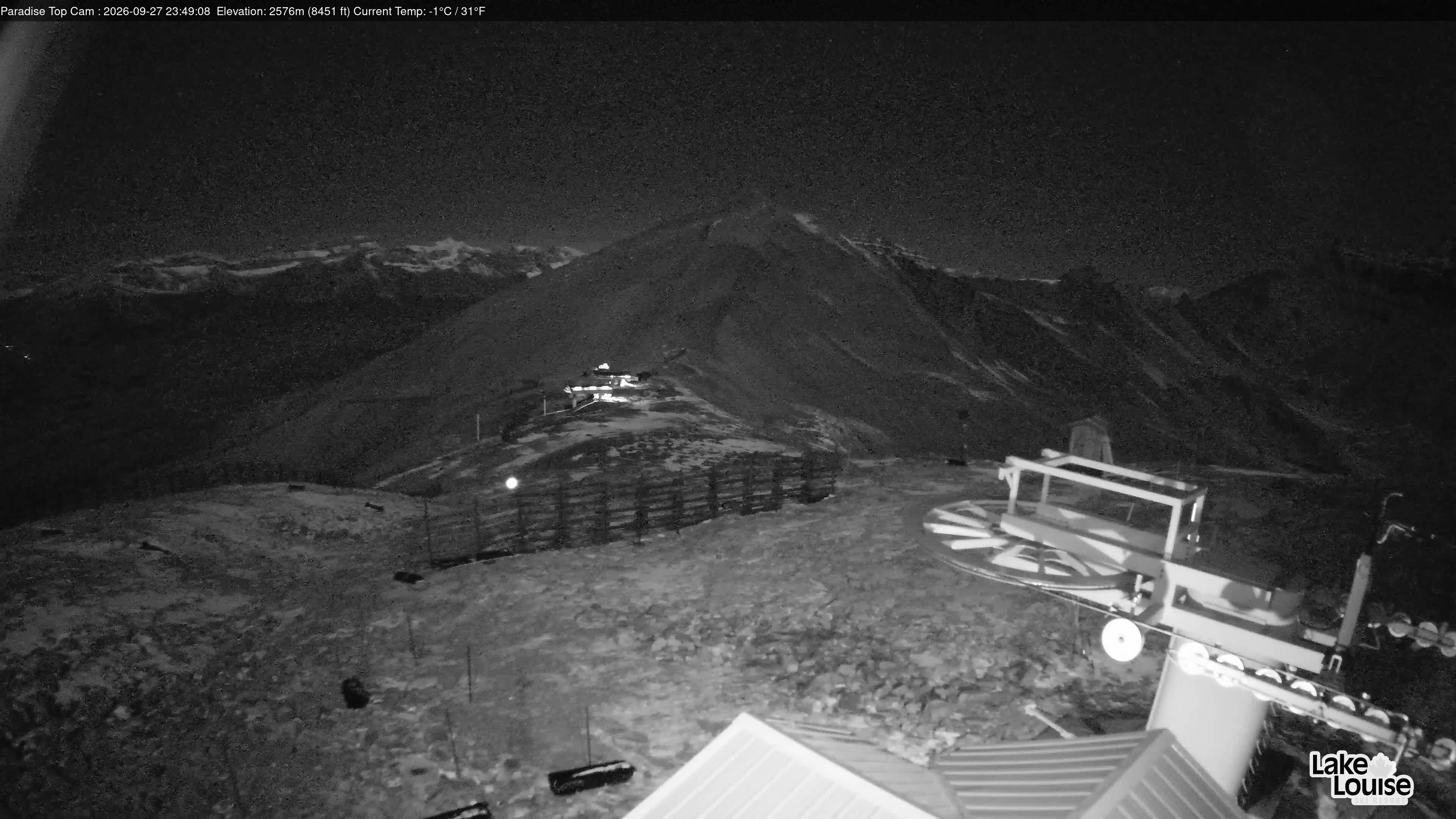 Ski Lake Louise Paradise Top toward Summit snow cam captured at 27 September 2026 at 11:49 pm GMT-6