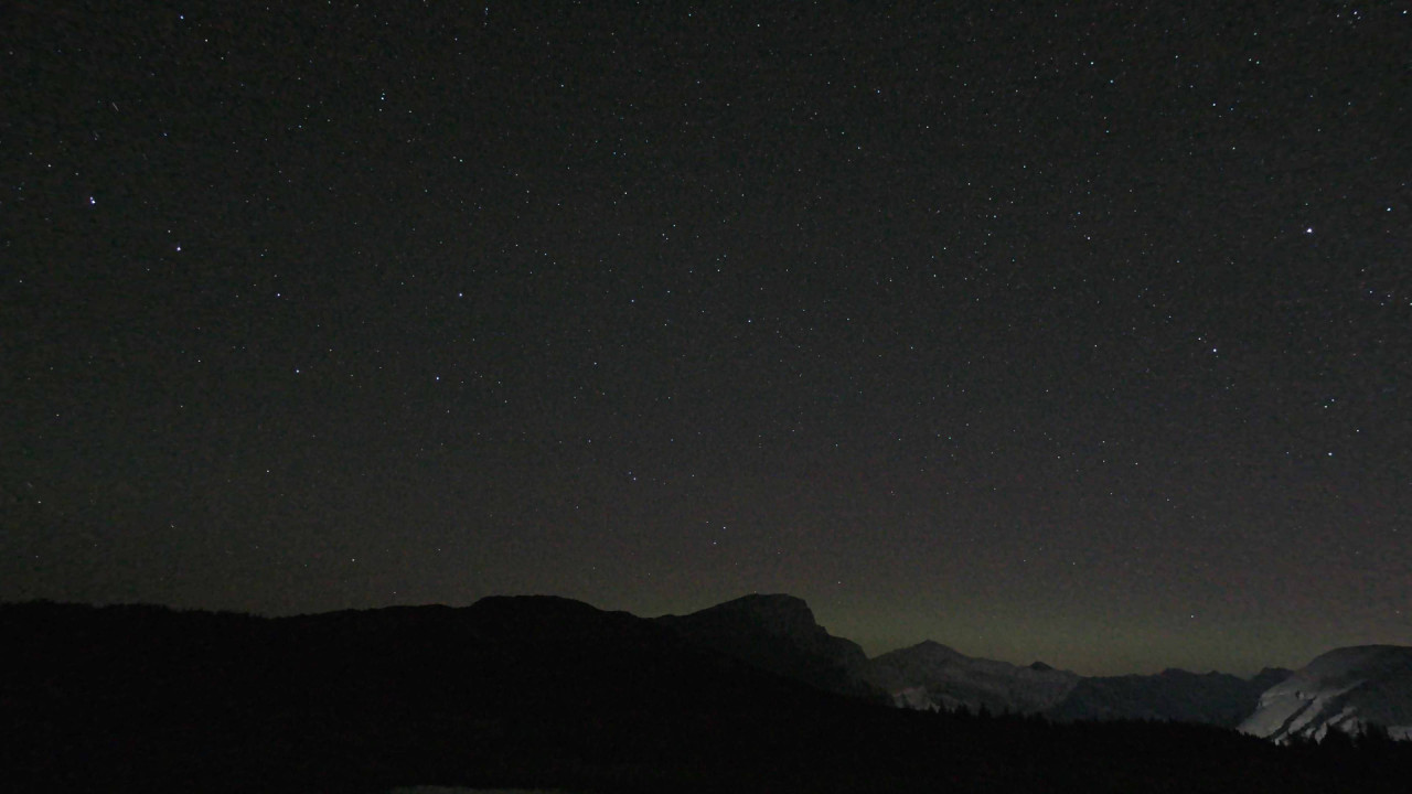 Banff Sunshine Aurora snow cam captured at 18 September 2026 at 11:49 pm GMT-6