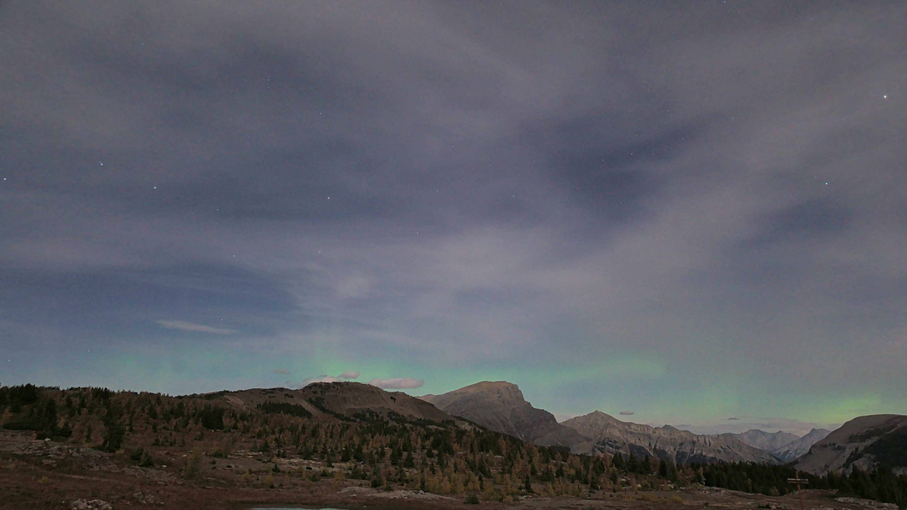 Banff Sunshine Aurora snow cam captured at 24 September 2026 at 11:52 pm GMT-6