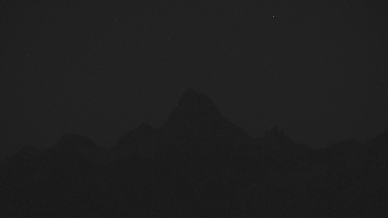 Banff Sunshine Mount Assiniboine snow cam captured at 19 September 2026 at 11:55 pm GMT-6