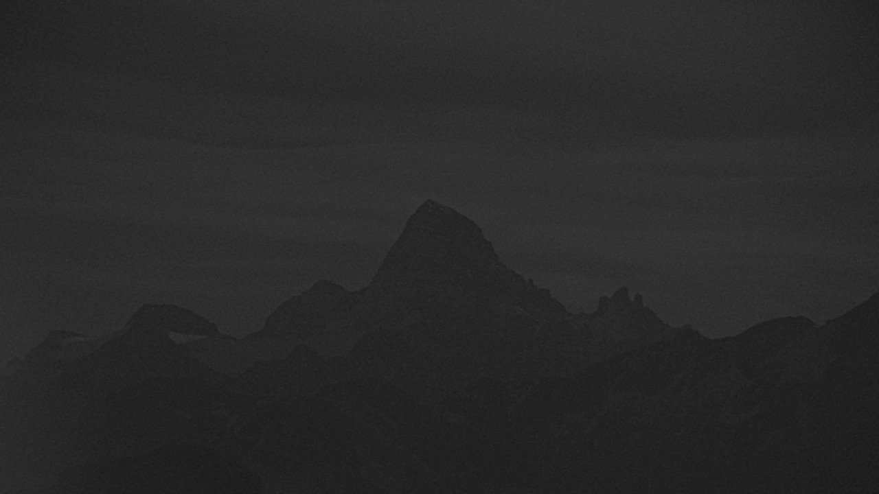Banff Sunshine Mount Assiniboine snow cam captured at 21 September 2026 at 11:55 pm GMT-6