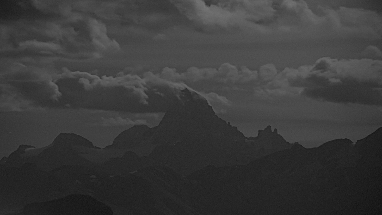 Banff Sunshine Mount Assiniboine snow cam captured at 23 September 2026 at 11:53 pm GMT-6