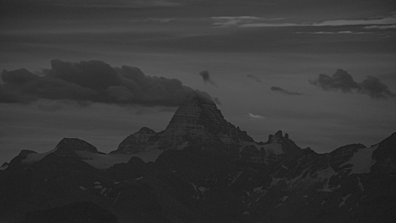 Banff Sunshine Mount Assiniboine snow cam captured at 24 September 2026 at 11:52 pm GMT-6
