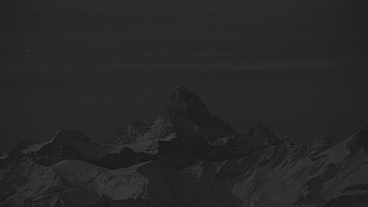 Banff Sunshine Mount Assiniboine snow cam captured at 30 September 2026 at 11:48 pm GMT-6