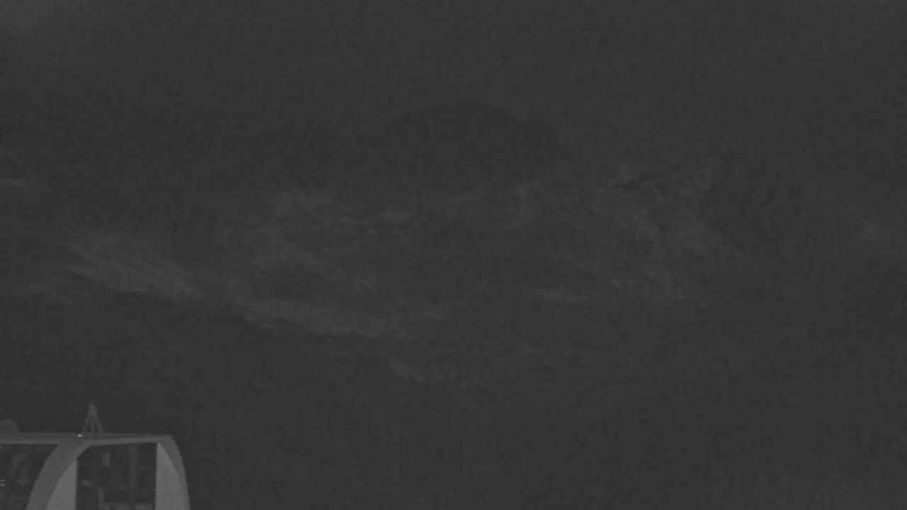Whistler Blackcomb Roundhouse Lodge - Whistler Mountain snow cam captured at 21 September 2026 at 11:57 pm GMT-7