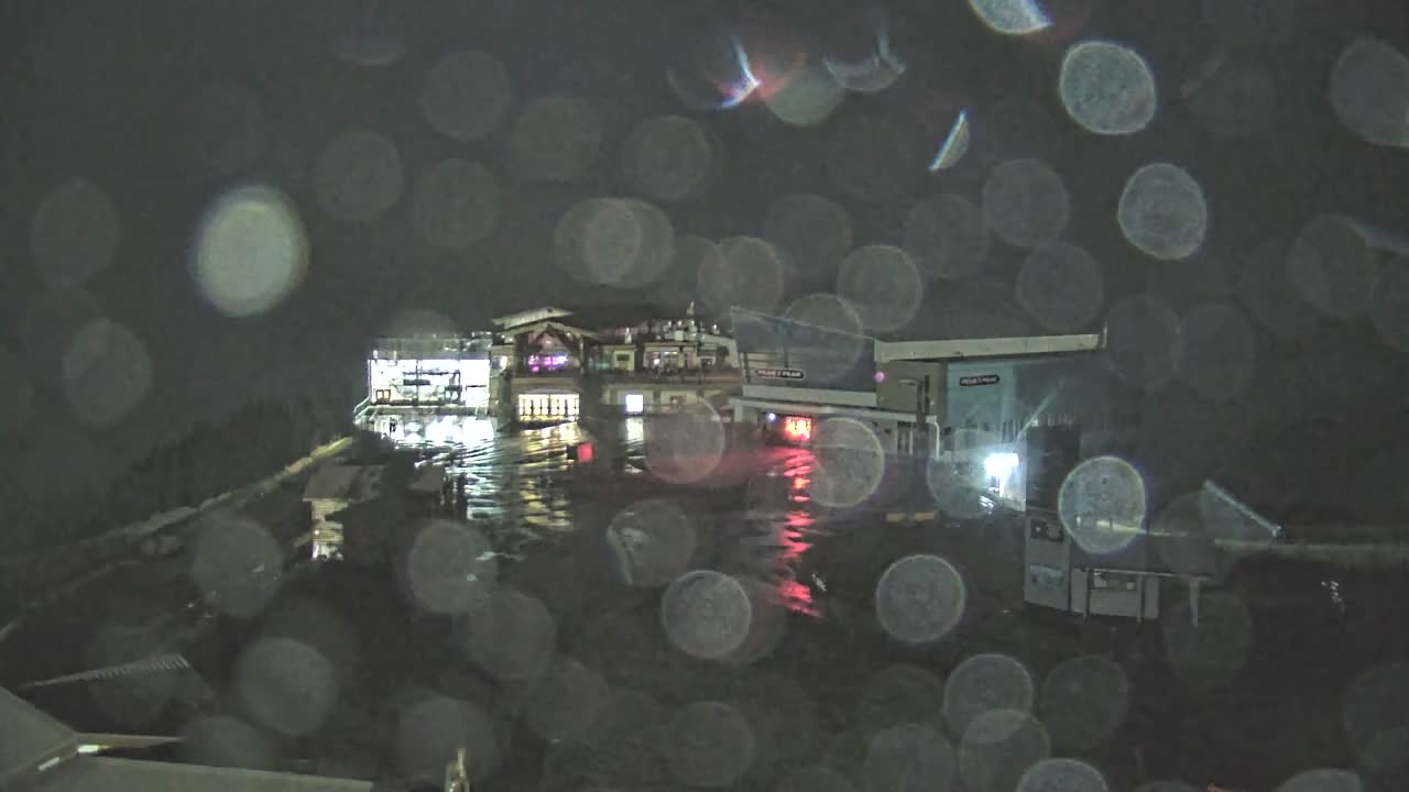 Whistler Blackcomb Roundhouse Lodge - Whistler Mountain snow cam captured at 24 September 2026 at 11:57 pm GMT-7