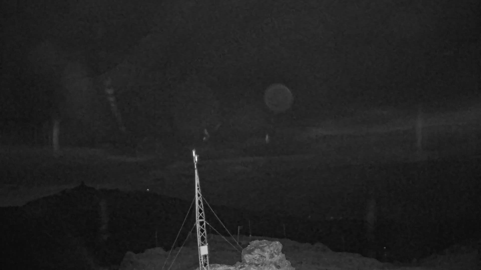 Whistler Blackcomb Whistler Peak snow cam captured at 22 September 2026 at 11:51 pm GMT-7