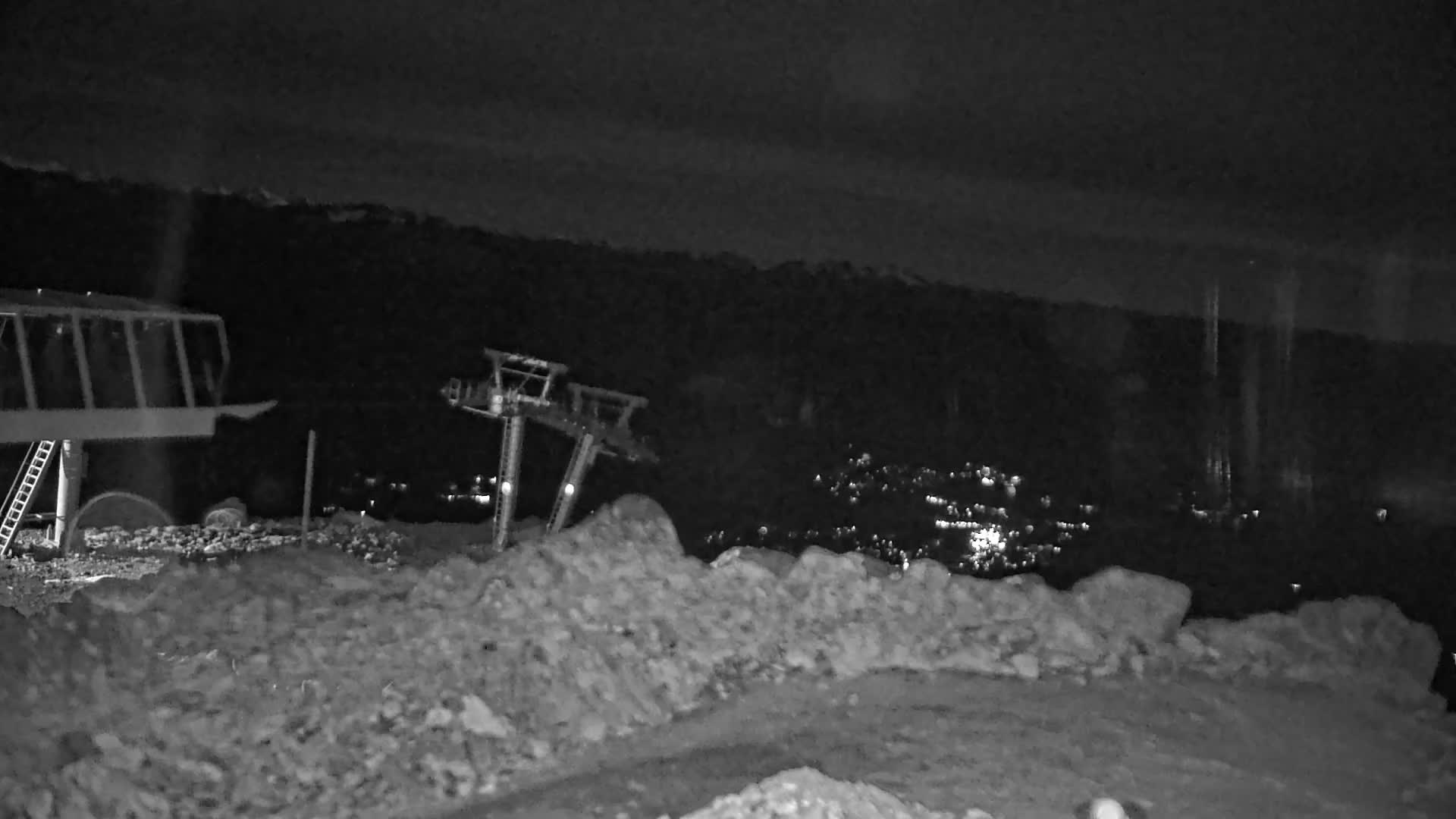 Whistler Blackcomb Whistler Peak snow cam captured at 30 September 2026 at 11:49 pm GMT-7