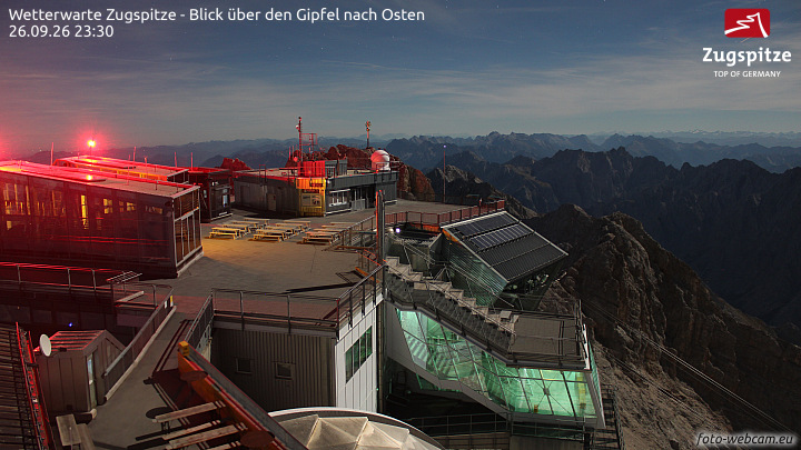 Zugspitze Zugspitze Summit - East snow cam captured at 26 September 2026 at 11:39 pm GMT+2