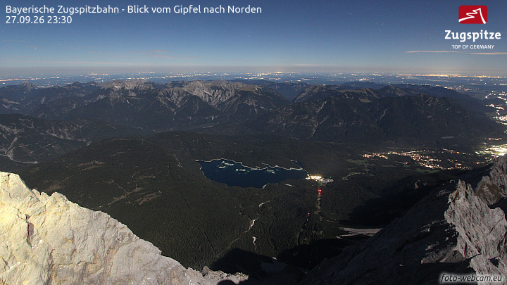 Zugspitze Zugspitze Summit - North snow cam captured at 27 September 2026 at 11:39 pm GMT+2