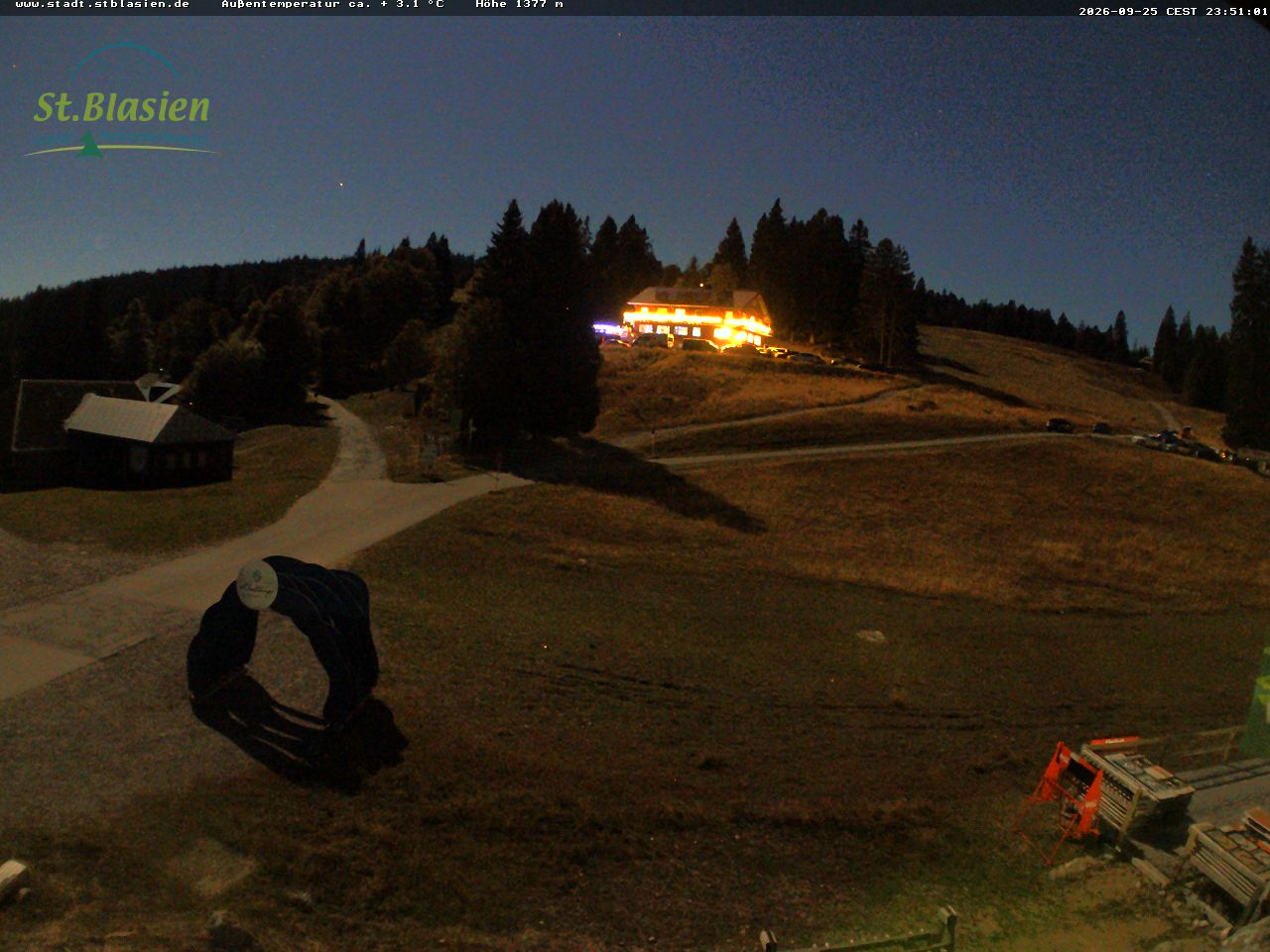 Feldberg Grafenmatt snow cam captured at 25 September 2026 at 11:51 pm GMT+2