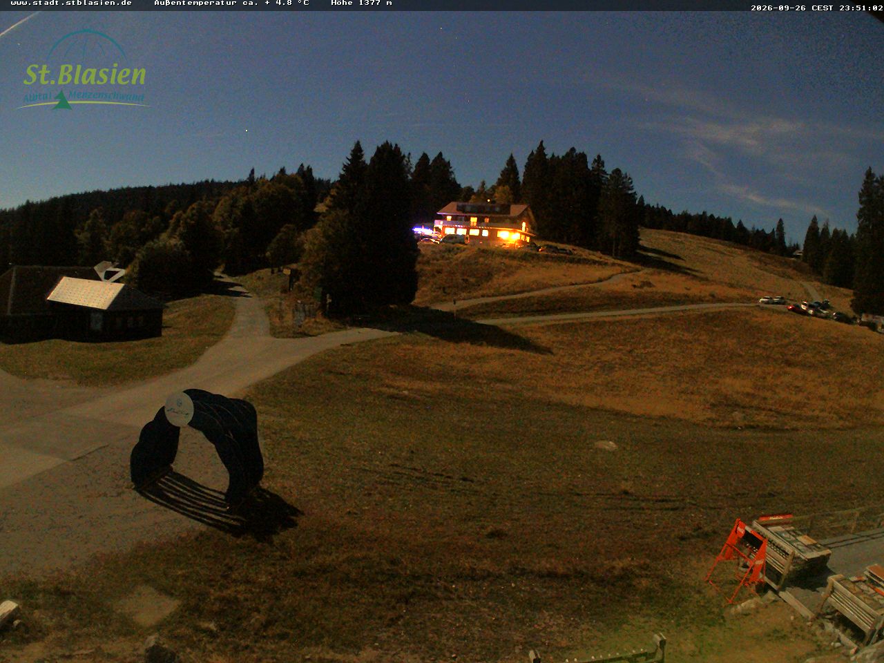 Feldberg Grafenmatt snow cam captured at 26 September 2026 at 11:51 pm GMT+2