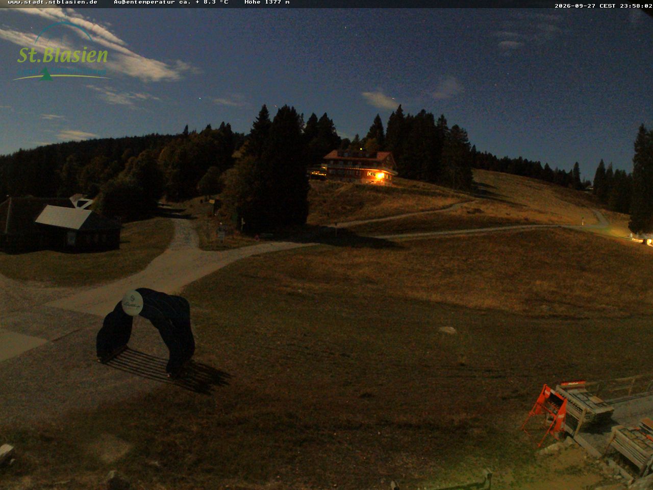 Feldberg Grafenmatt snow cam captured at 27 September 2026 at 11:58 pm GMT+2