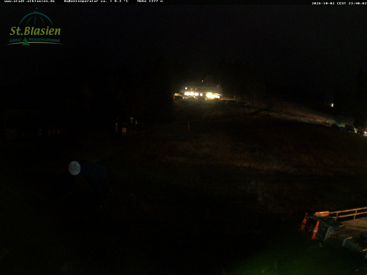 Feldberg Grafenmatt snow cam captured at 2 October 2026 at 11:40 pm GMT+2