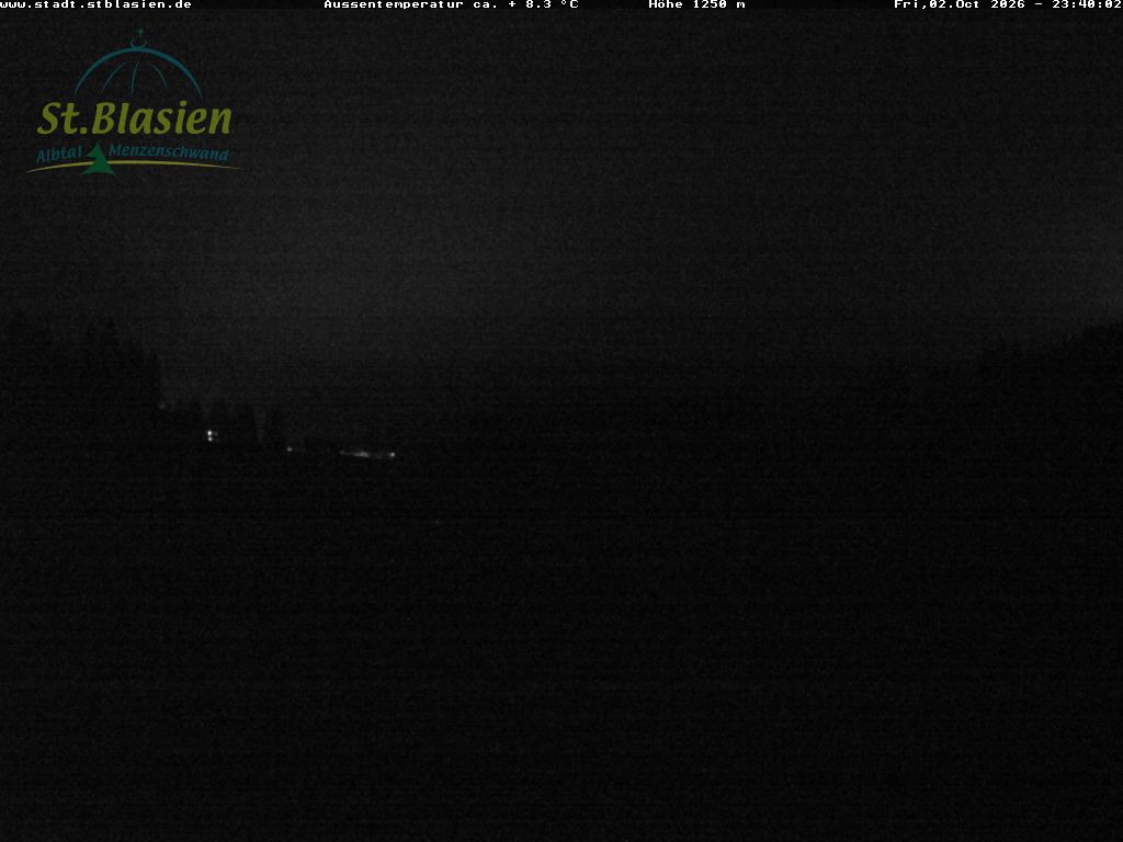 Feldberg Zeigerbahn snow cam captured at 2 October 2026 at 11:40 pm GMT+2