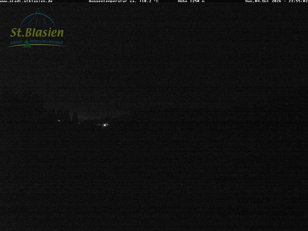 Feldberg Zeigerbahn snow cam captured at 4 October 2026 at 11:55 pm GMT+2