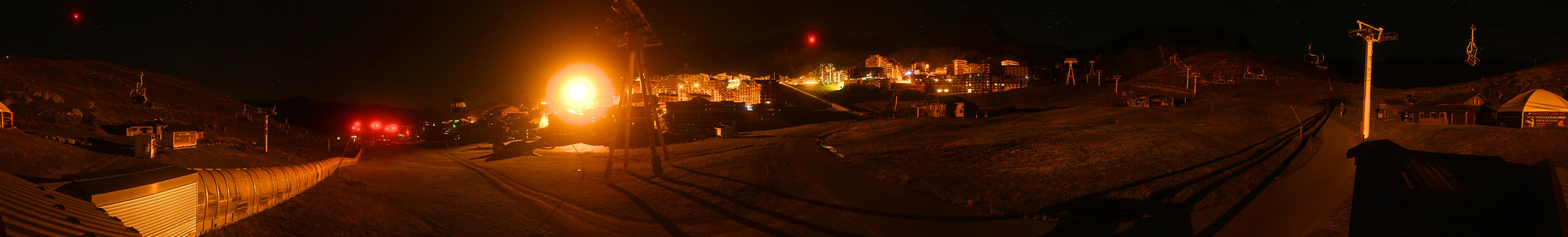 Val Thorens Rond Point des Pistes snow cam captured at 5 October 2026 at 11:56 pm GMT+2