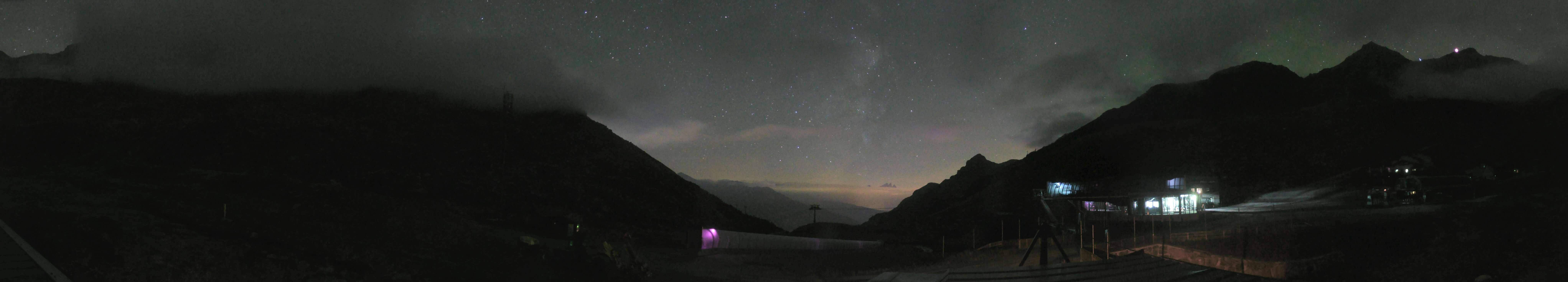 Val Thorens Plan Bouchet - Orelle snow cam captured at 18 September 2026 at 11:45 pm GMT+2