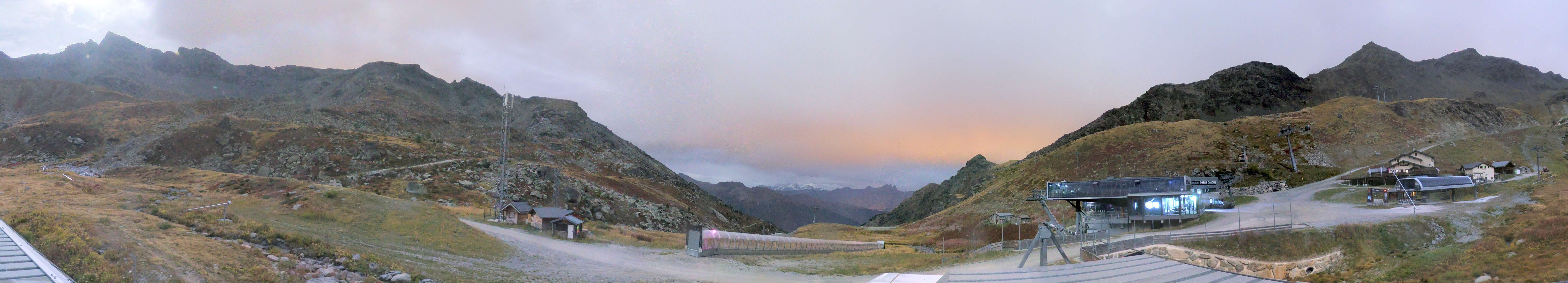 Val Thorens Plan Bouchet - Orelle snow cam captured at 29 September 2026 at 11:46 pm GMT+2