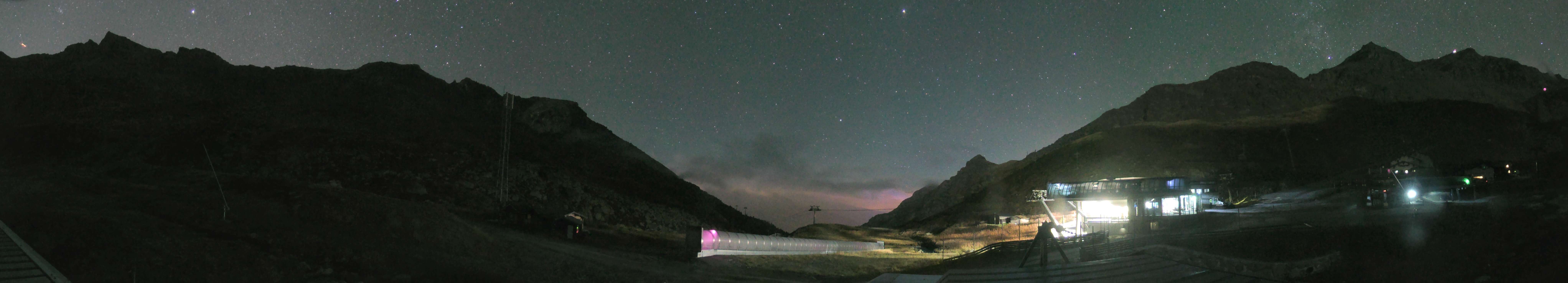 Val Thorens Plan Bouchet - Orelle snow cam captured at 6 October 2026 at 4:41 am GMT+2