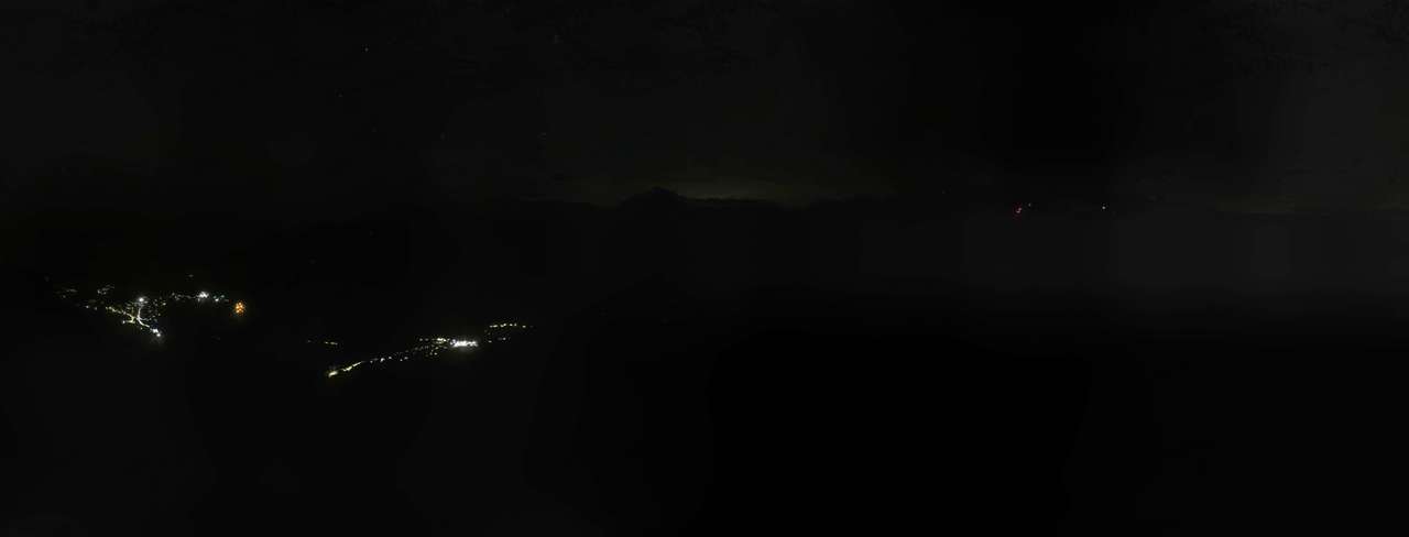 Méribel Tougnète Summit - 2,434 m snow cam captured at 4 October 2026 at 11:54 pm GMT+2