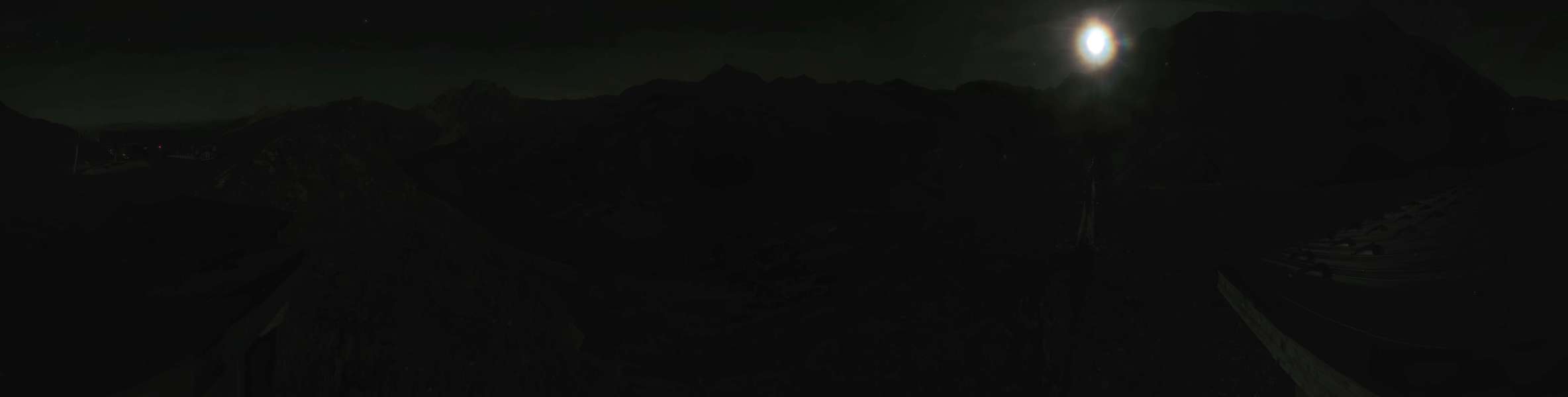 Méribel Bouquetin - 2,426 m snow cam captured at 21 September 2026 at 11:49 pm GMT+2