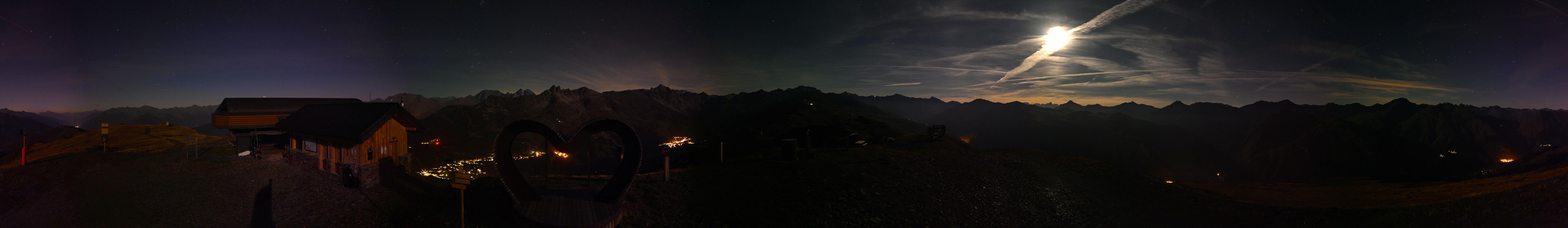 Méribel Roc de Fer Summit - 2,290 m snow cam captured at 21 September 2026 at 11:56 pm GMT+2