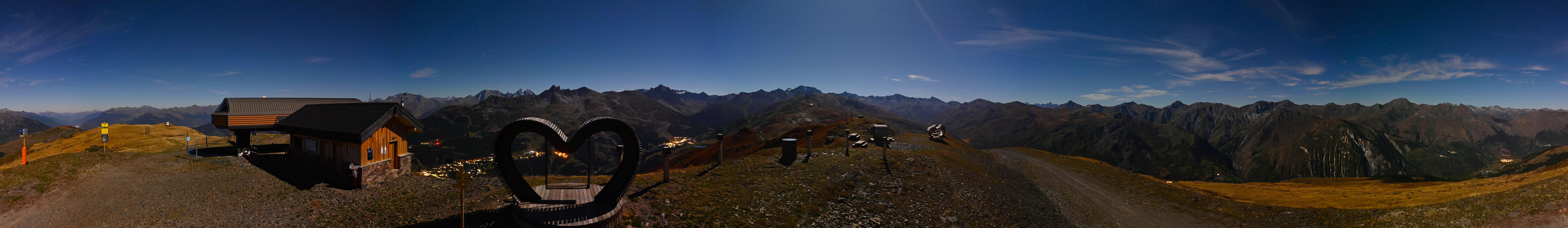 Méribel Roc de Fer Summit - 2,290 m snow cam captured at 25 September 2026 at 11:55 pm GMT+2