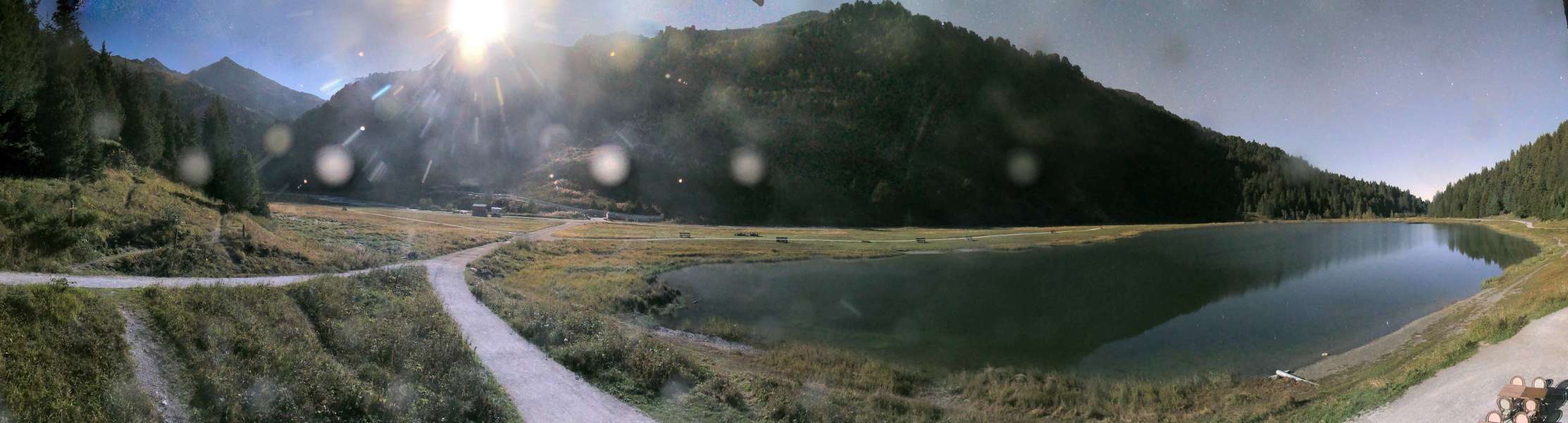 Méribel Lac de Tueda - 1,750 m snow cam captured at 22 September 2026 at 11:51 pm GMT+2