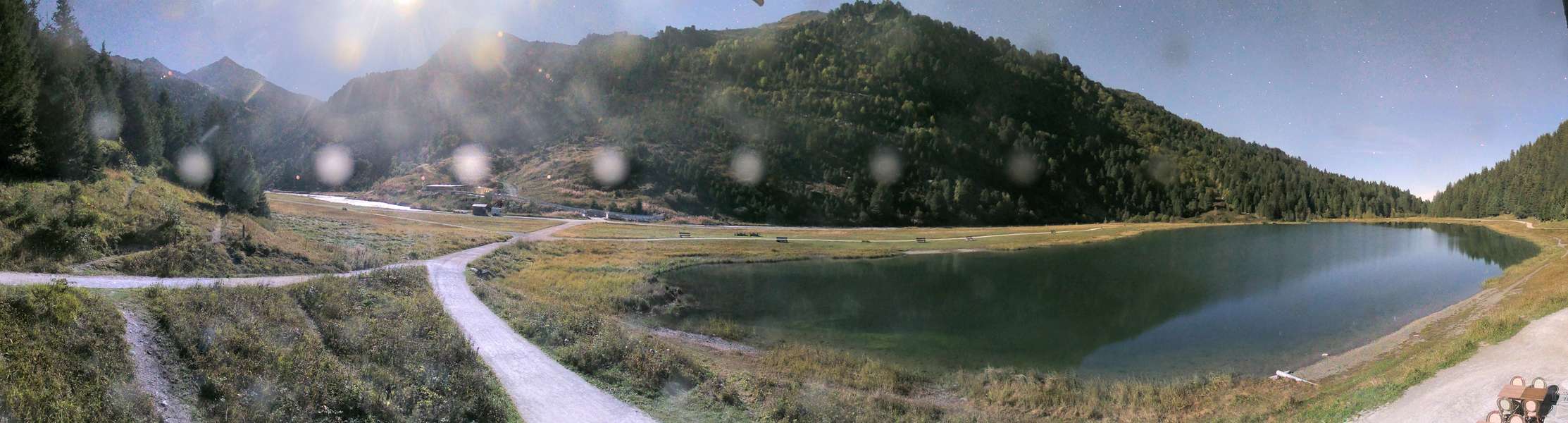 Méribel Lac de Tueda - 1,750 m snow cam captured at 23 September 2026 at 11:52 pm GMT+2